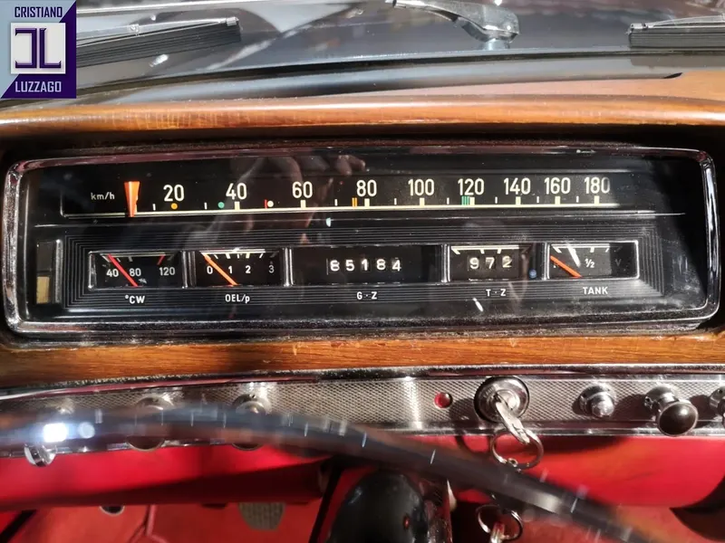 220s Cabriolet 27