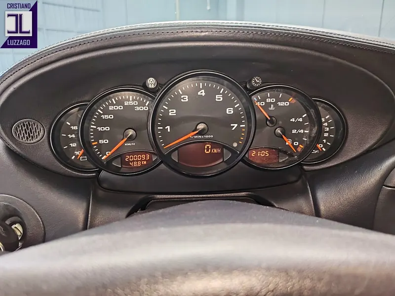 Porsche 996-610 Carrera 4 Cabriolet 42