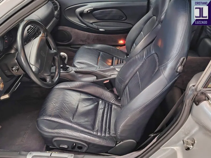 Porsche 996-610 Carrera 4 Cabriolet 33