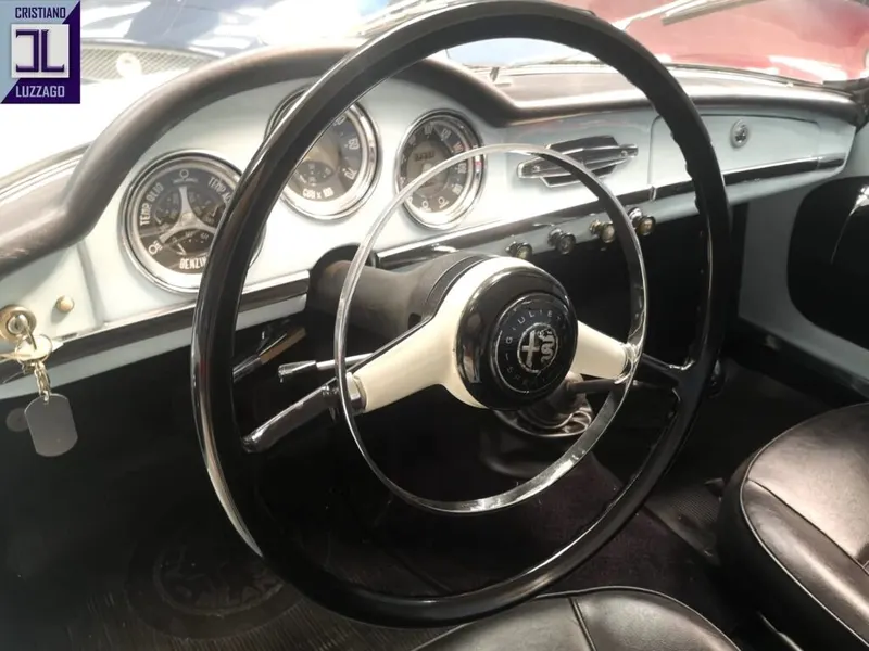 Alfa Romeo Giulietta Spider 1300 S3 21