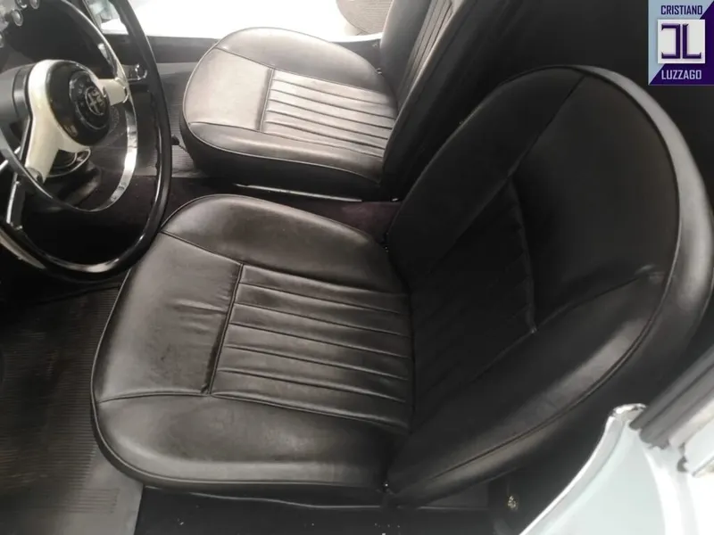 Alfa Romeo Giulietta Spider 1300 S3 23