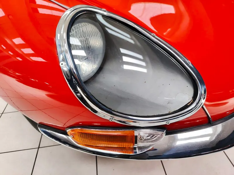 Jaguar E Type S1 3.8 Roadster 10