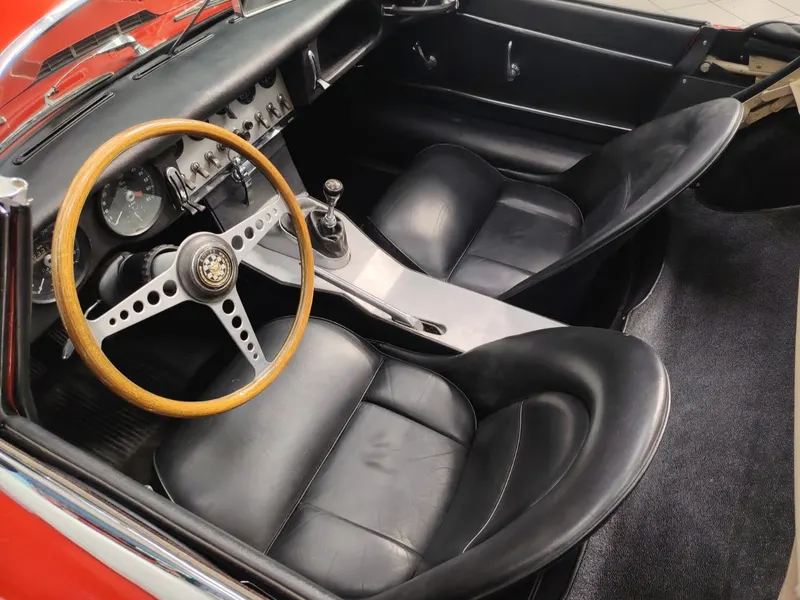 Jaguar E Type S1 3.8 Roadster 25