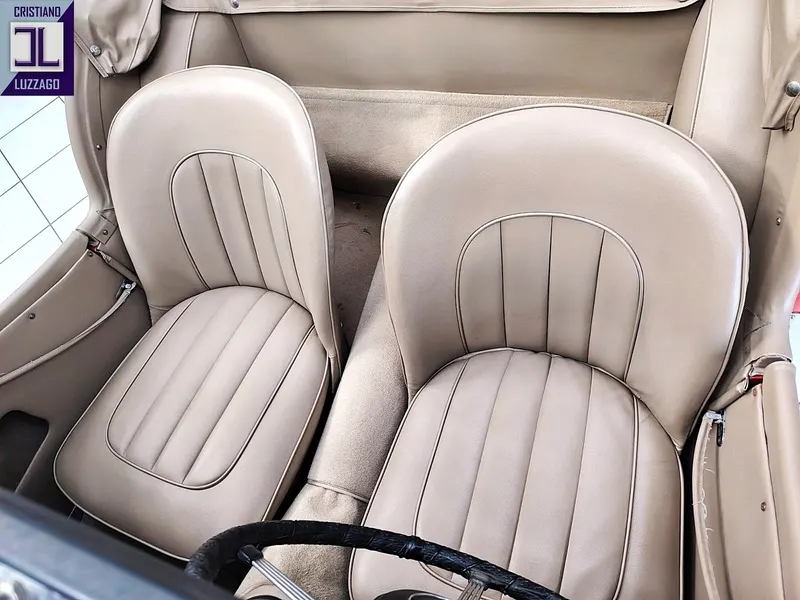 Triumph Tr2 Long Door 39