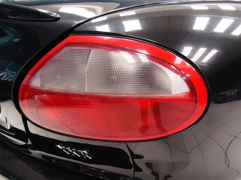Jaguar Xk R Coupe 14