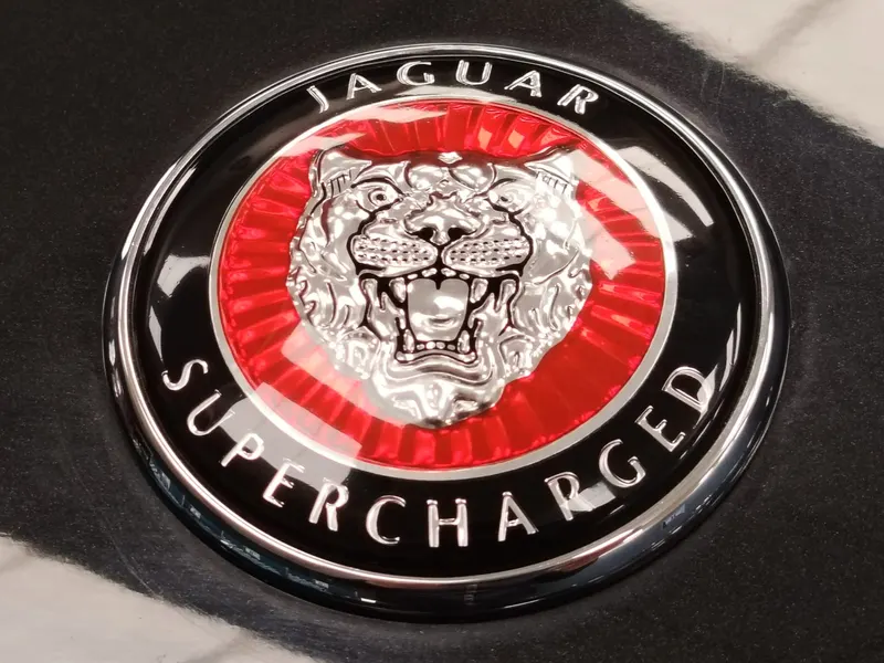 Jaguar Xk R Coupe 24