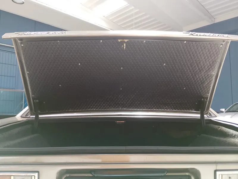 Maserati Kyalami 4.900 93