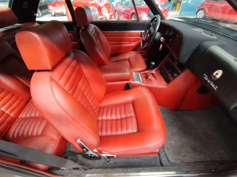 Maserati Kyalami 4.900 86