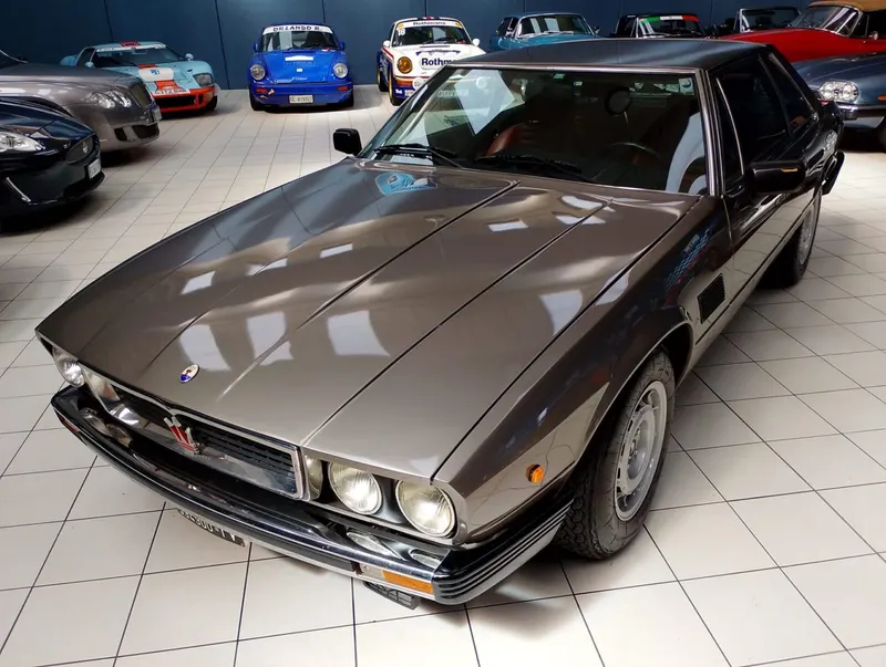 Maserati Kyalami 4.900 39
