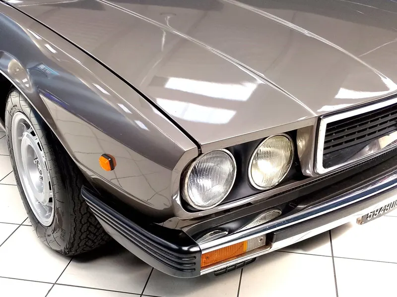 Maserati Kyalami 4.900 36