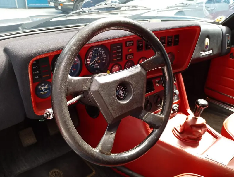 Maserati Kyalami 4.900 63