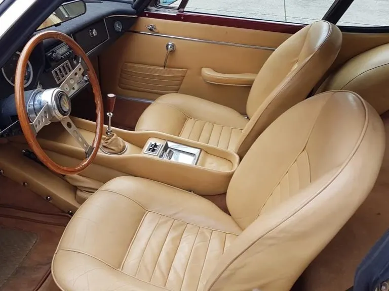 Maserati Mistral 3.700 31