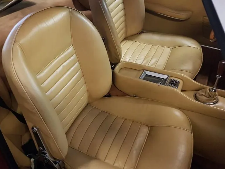 Maserati Mistral 3.700 33