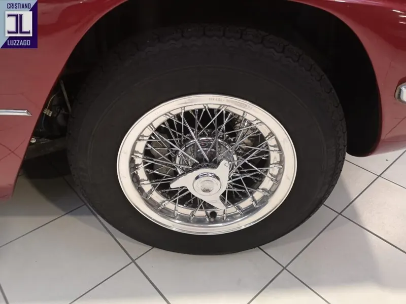 Maserati Mistral 3.700 19