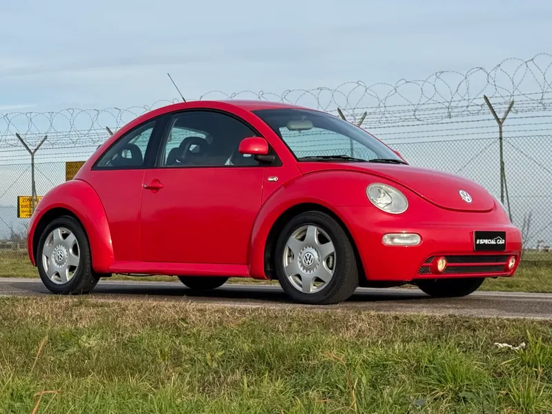 Volkswagen New Beetle 2.0i 116cv UNIPROPRIETARIO 14