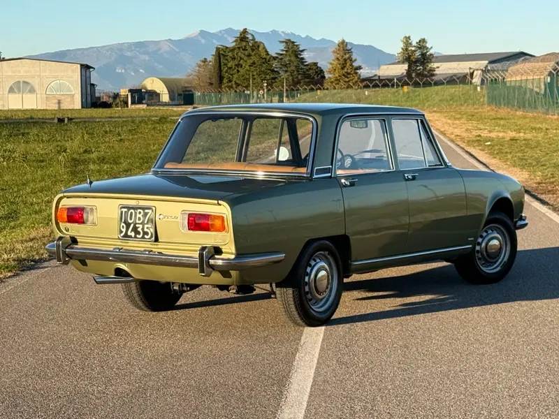 Alfa Romeo 1750 1a SERIE 1969 5
