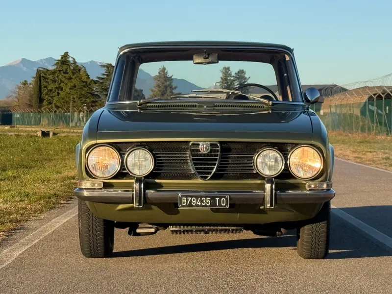 Alfa Romeo 1750 1a SERIE 1969 9