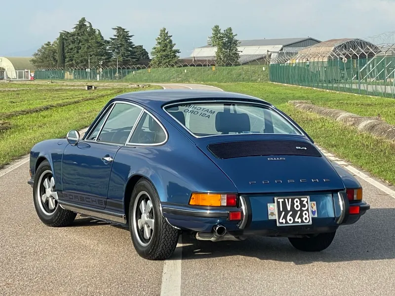 Porsche 911 2.4 S 9