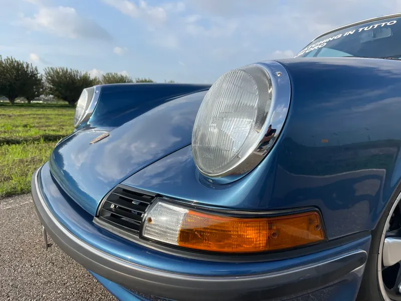 Porsche 911 2.4 S 14