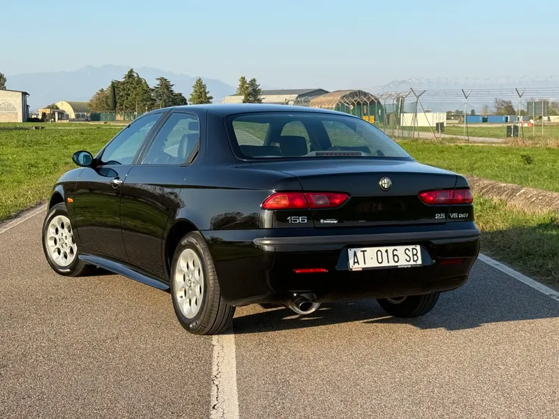 Alfa Romeo 156 2.5 V6 24v 190CV SOLO 32000KM !!! - RIAR 14
