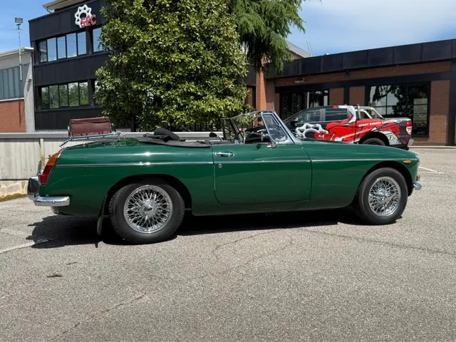 MG B 1800 ROADSTER TARGA ORIGINALE TO 20