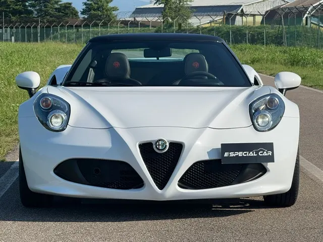 Alfa Romeo 4C Spider 1750 Tbi SOLO 9.500 KM!!! NUOVA!!! 6