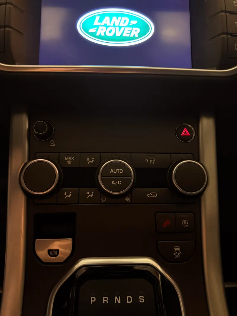 EVOQUE 4×4 86