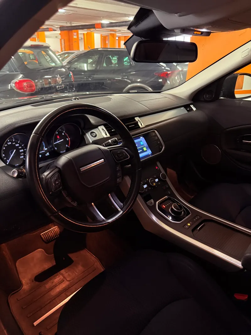 EVOQUE 4×4 103