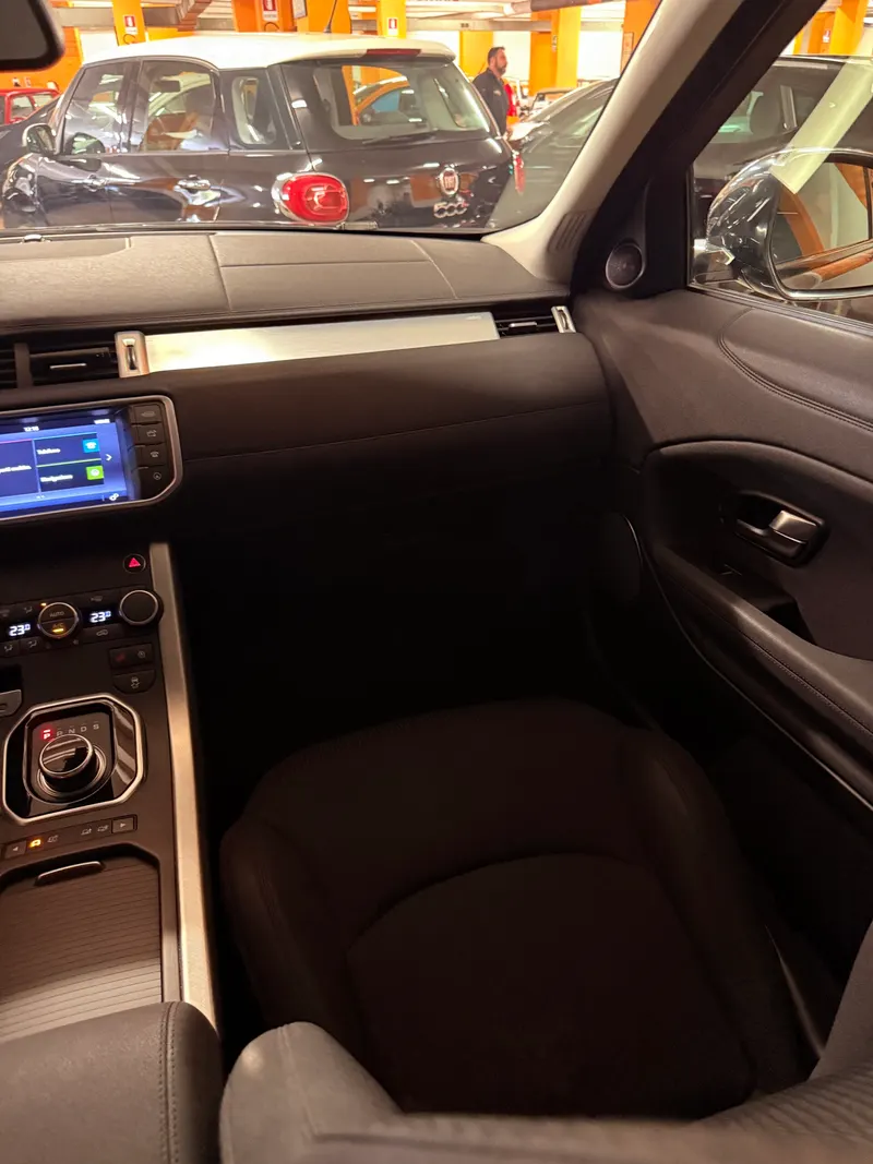 EVOQUE 4×4 13
