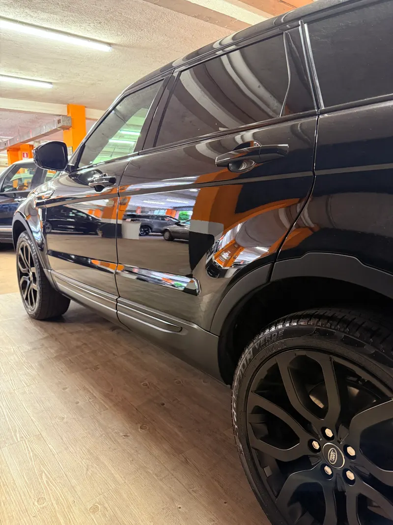 EVOQUE 4×4 44