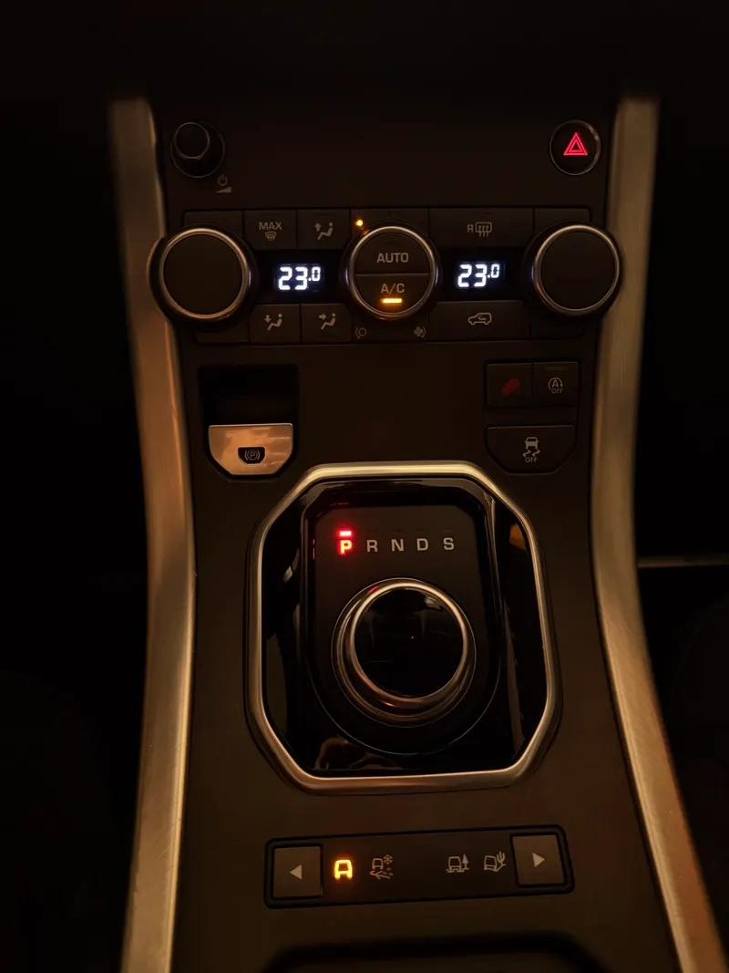 EVOQUE 4×4 110