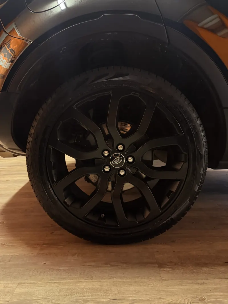 EVOQUE 4×4 56