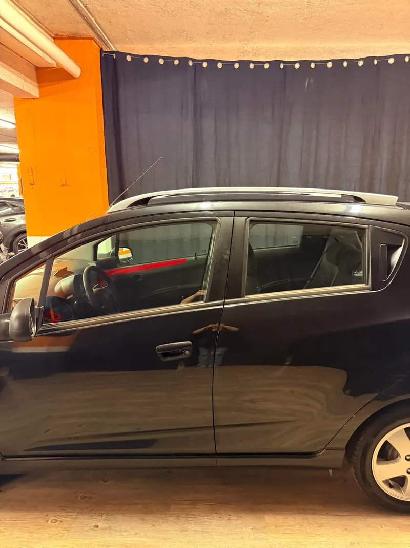 Chevrolet SPARK CON 63.454 KM UNICO PROPRIETARIO 18