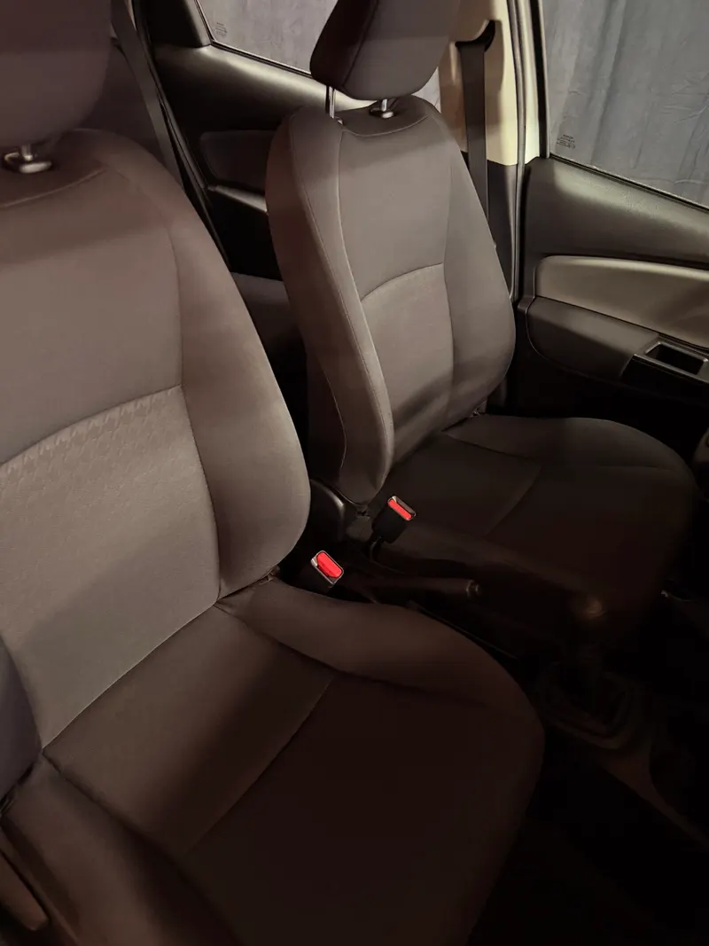 Toyota YARIS, IN CONDIZIONI DA VETRINA CON SOLI 2930 KM 23