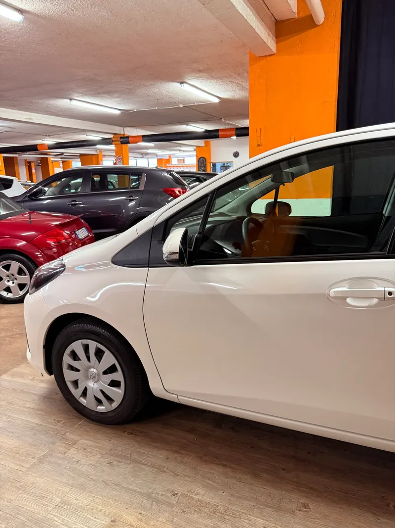 Toyota YARIS, IN CONDIZIONI DA VETRINA CON SOLI 2930 KM 13