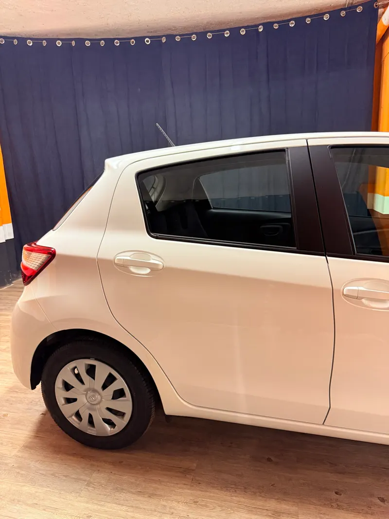 Toyota YARIS, IN CONDIZIONI DA VETRINA CON SOLI 2930 KM 5