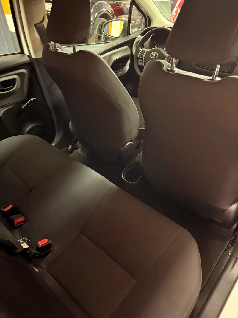 Toyota YARIS, IN CONDIZIONI DA VETRINA CON SOLI 2930 KM 29
