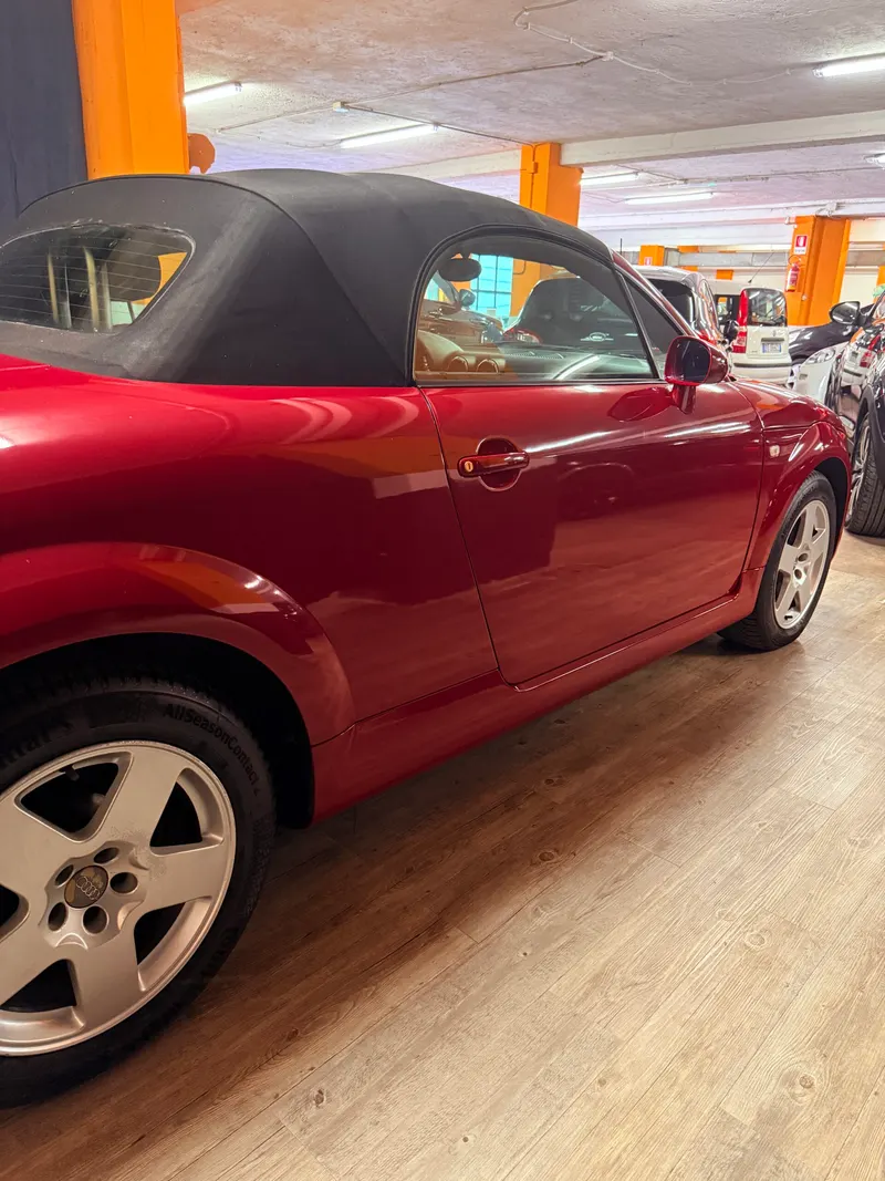 Audi TT ROADSTER COME DA VETRINA 34