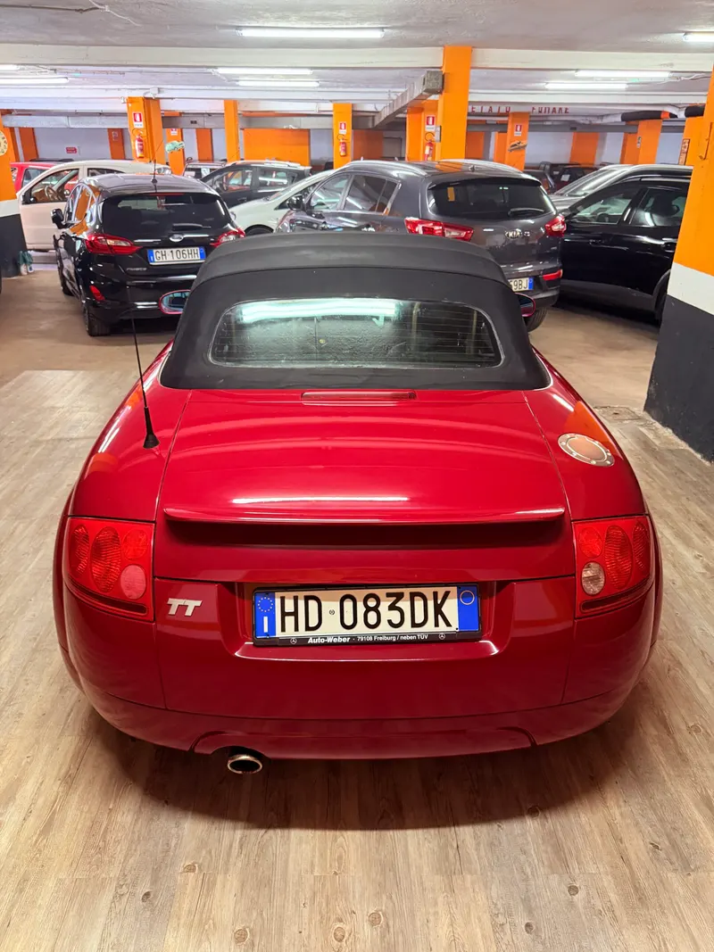 Audi TT ROADSTER COME DA VETRINA 27