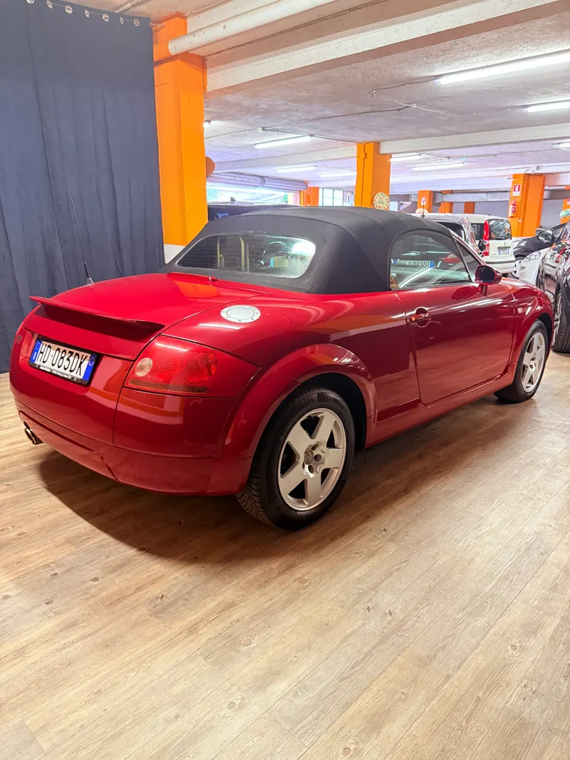 Audi TT ROADSTER COME DA VETRINA 35