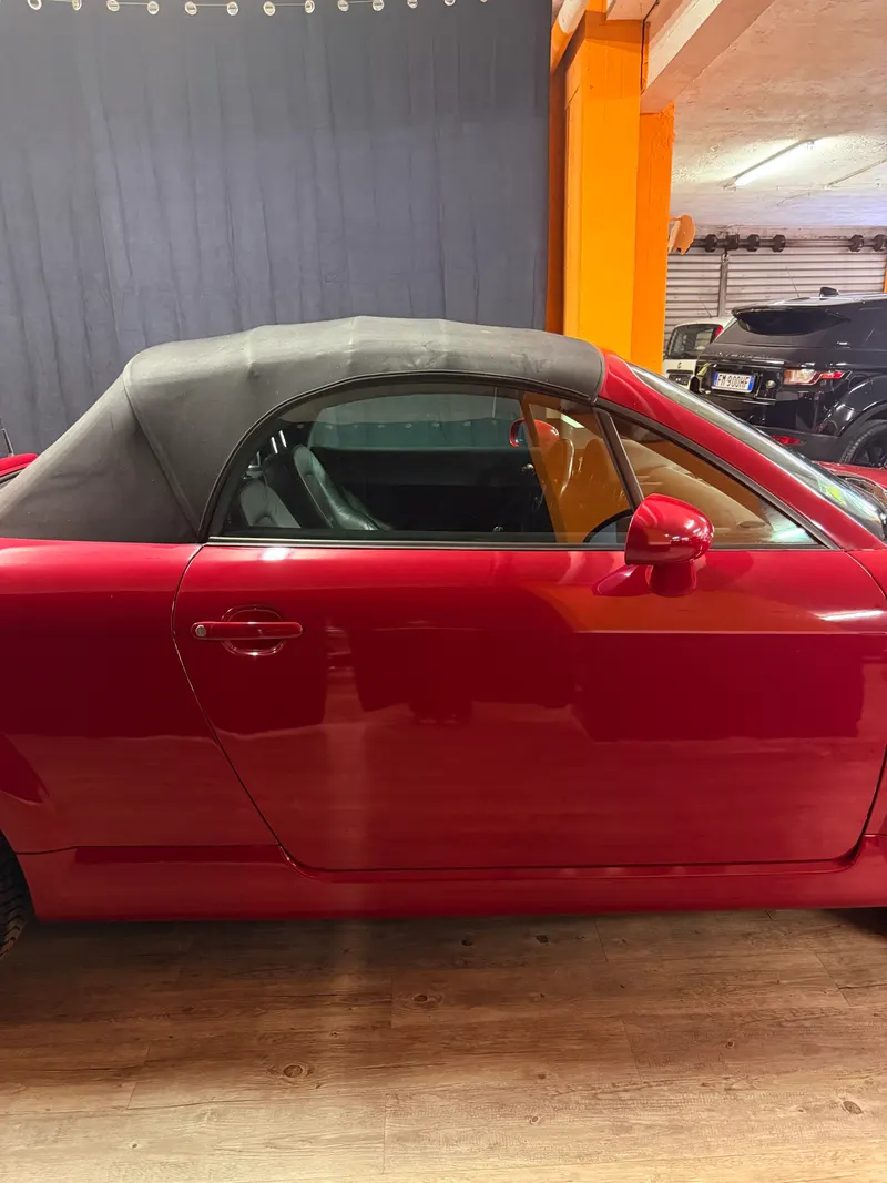 Audi TT ROADSTER COME DA VETRINA 33
