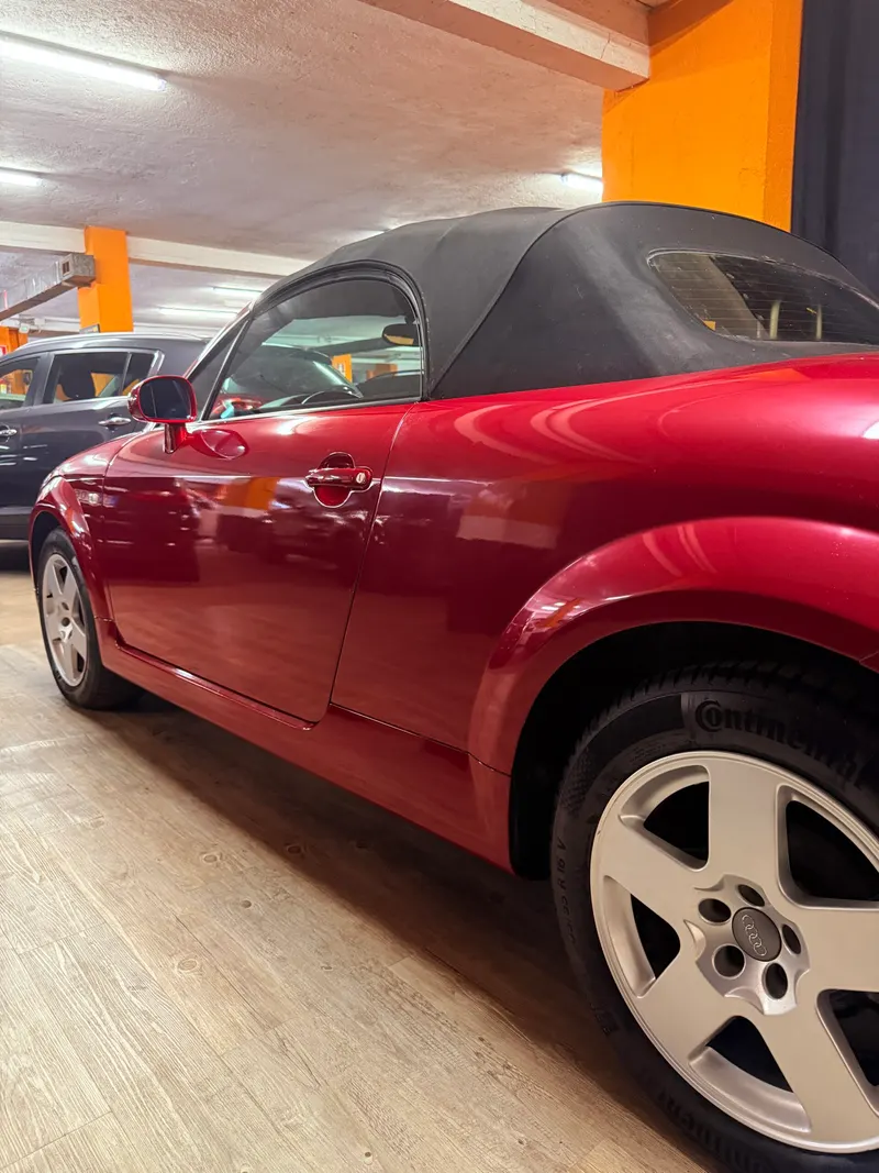 Audi TT ROADSTER COME DA VETRINA 22