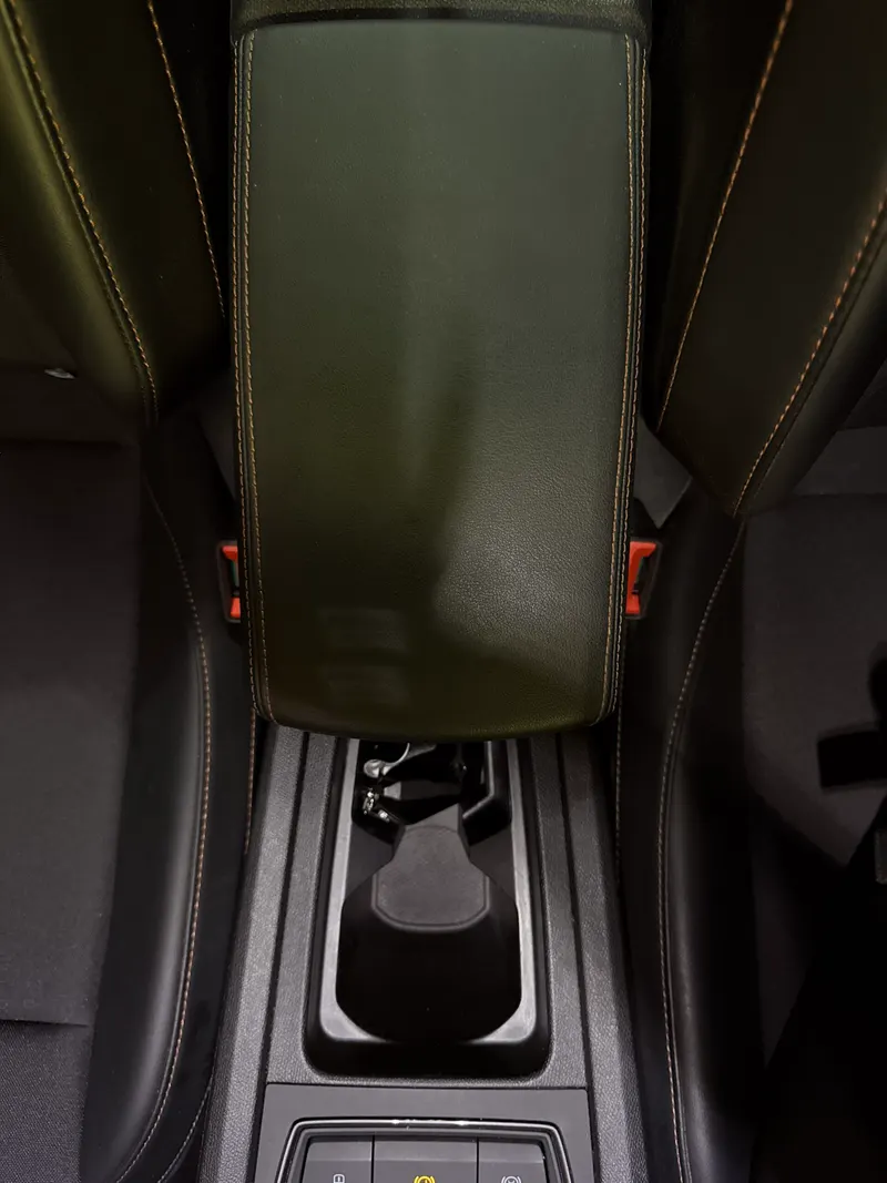 FORMENTOR HYBRID PLUG-IN CON SOLI 36.512 KM 70