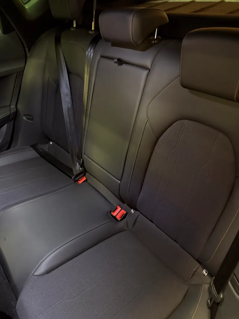 FORMENTOR HYBRID PLUG-IN CON SOLI 36.512 KM 74