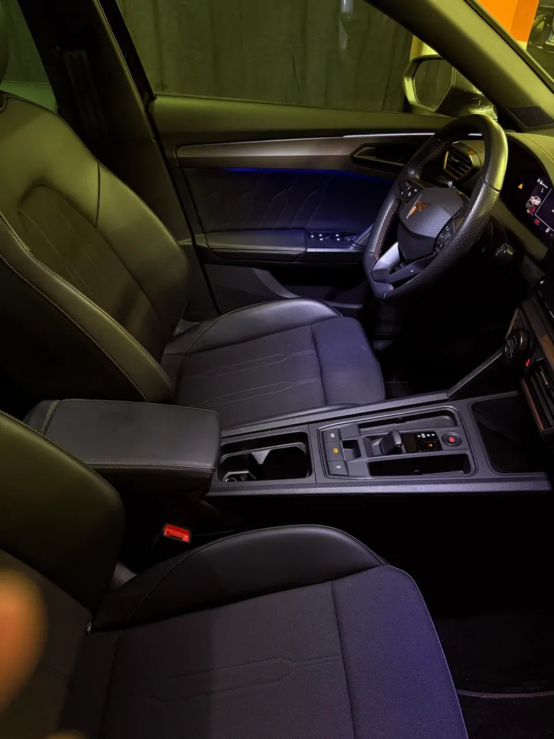 FORMENTOR HYBRID PLUG-IN CON SOLI 36.512 KM 87