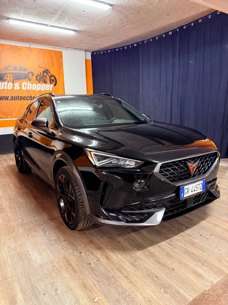 FORMENTOR HYBRID PLUG-IN CON SOLI 36.512 KM 2