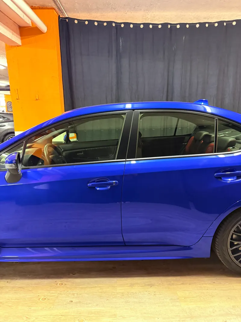 Subaru WRX WORLD RALLY BLUE CON SOLI 26.647 KM 53