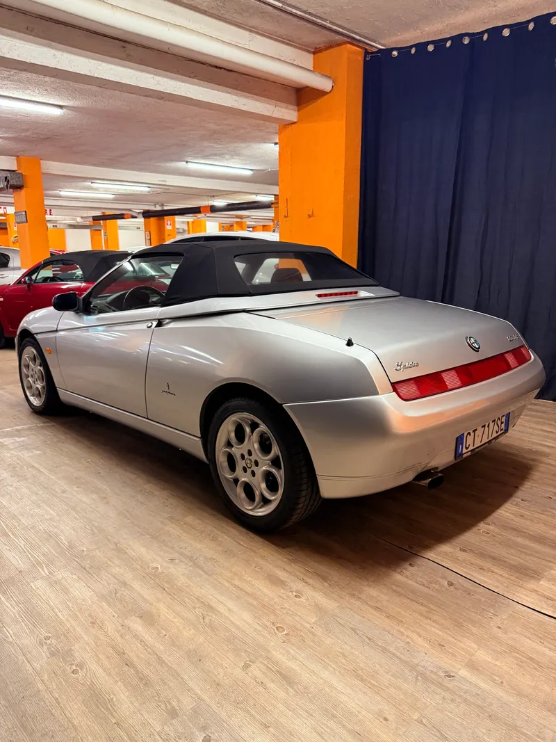 Alfa Romeo SPIDER 916 UNICO PROPRIETARIO CON SOLI 20.688 KM UNICA IN ITALIA 12