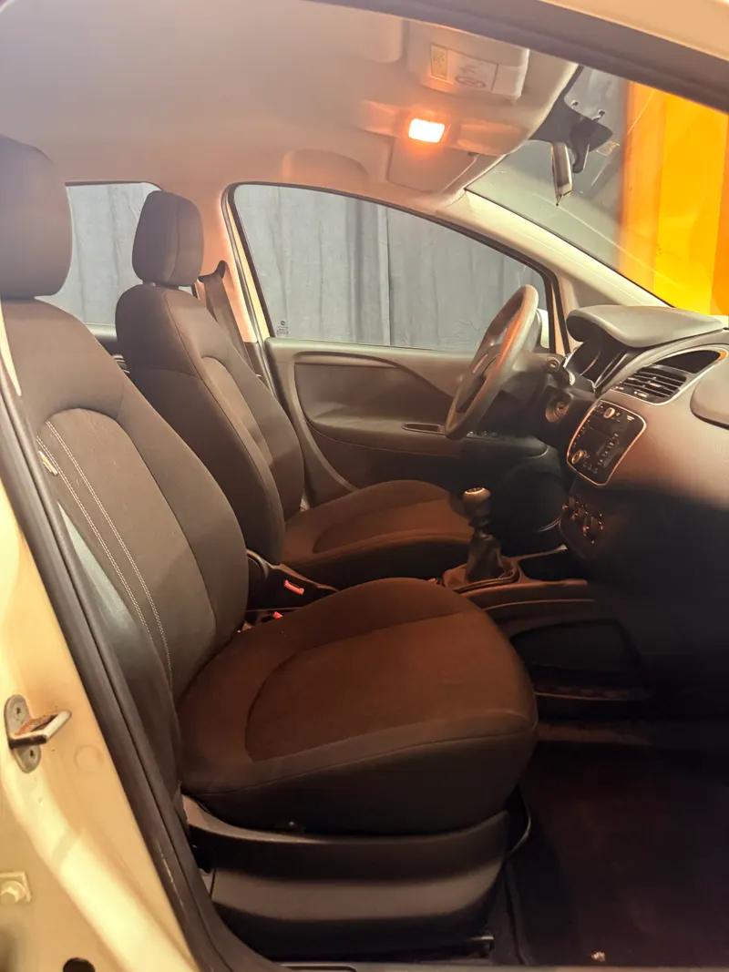 Fiat PUNTO CON SOLI 13.937 KM 63
