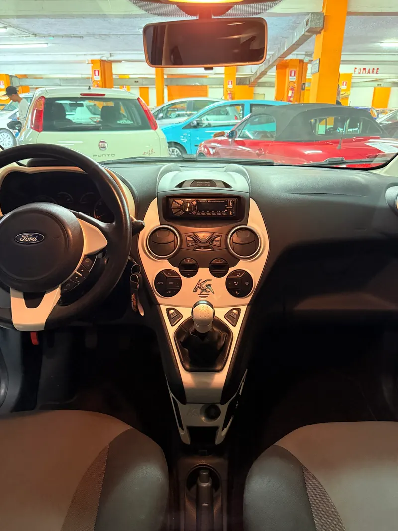 Ford KA CON SOLI 43.580 KM 63